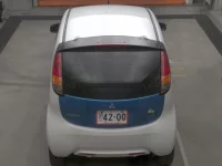 Mitsubishi I-MIEV лот № 4093 оценка 4  с аукциона в Японии 5