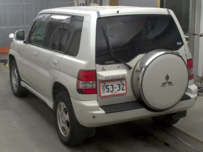 Mitsubishi PAJERO IO