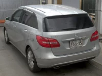 Mercedes-Benz B CLASS лот № 17079 оценка 3.5  с аукциона в Японии 1