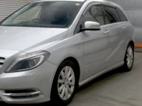 Mercedes-Benz B CLASS лот № 17079 оценка 3.5  с аукциона в Японии 2