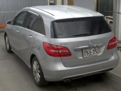 Mercedes-Benz B CLASS