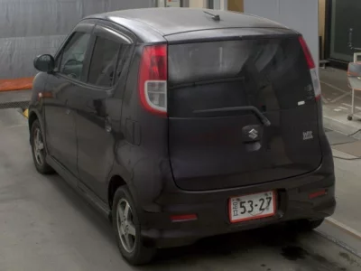 Suzuki MRWAGON