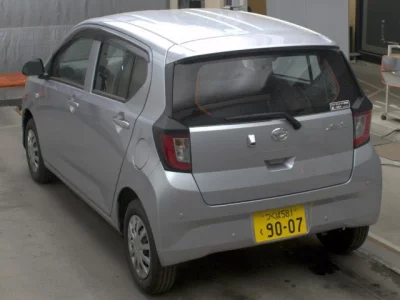 Daihatsu MIRA E S
