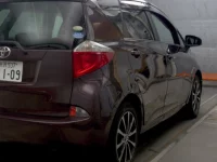 Toyota RACTIS лот № 17121 оценка R  с аукциона в Японии 3