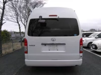 Toyota HIACE VAN лот № 2114 оценка 3.5  с аукциона в Японии 6
