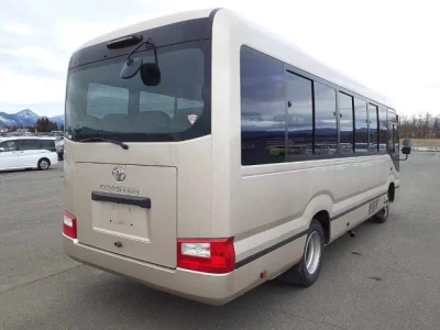 Toyota COASTER