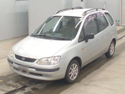 Toyota COROLLA SPACIO