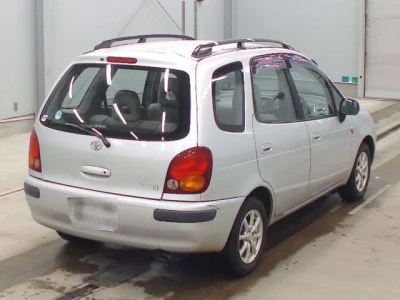 Toyota COROLLA SPACIO