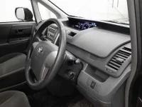 Toyota NOAH лот № 5514 оценка R  с аукциона в Японии 6