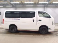 Nissan CARAVAN VAN лот № 5504 оценка 3  с аукциона в Японии 2