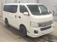 Nissan CARAVAN VAN лот № 5504 оценка 3  с аукциона в Японии 4