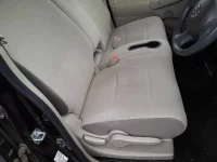 Nissan CUBE лот № 9015 оценка 3  с аукциона в Японии 7