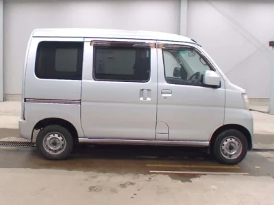 Daihatsu HIJET VAN