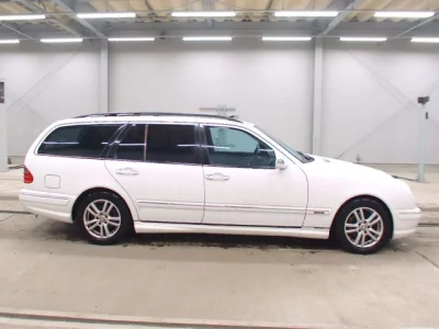 Mercedes-Benz E CLASS WAGON