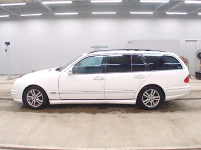 Mercedes-Benz E CLASS WAGON