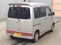 Daihatsu Atrai Wagon лот № 5044 оценка 2  с аукциона в Японии 1