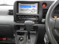 Daihatsu HIJET VAN лот № 5043 оценка 99  с аукциона в Японии 7