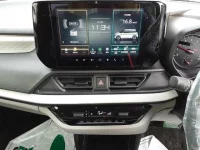 Suzuki SWIFT лот № 3003 оценка 5  с аукциона в Японии 8