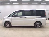 Honda STEP WAGON лот № 3168 оценка 3.5  с аукциона в Японии 3