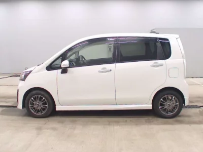 Subaru STELLA  с аукциона в Японии