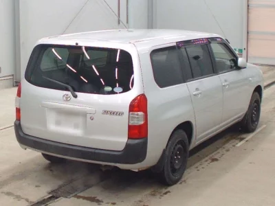 Toyota SUCCEED