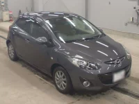 Mazda DEMIO лот № 5548 оценка 3.5  с аукциона в Японии 4