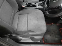 Volkswagen GOLF лот № 3112 оценка 4  с аукциона в Японии 7