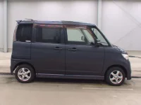 Nissan ROOX лот № 5053 оценка 3.5  с аукциона в Японии 2