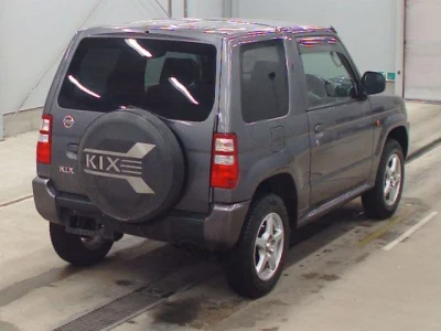Nissan KIX