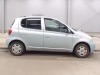 Toyota VITZ лот № 5564 оценка R  с аукциона в Японии 2