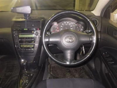 Toyota CALDINA  с аукциона в Японии