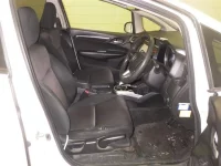Honda FIT лот № 1016 оценка R  с аукциона в Японии 3