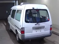 Mazda BONGO VAN лот № 4803 оценка 3  с аукциона в Японии 5