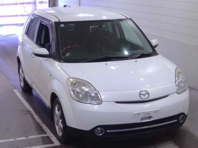 Mazda VERISA  с аукциона в Японии