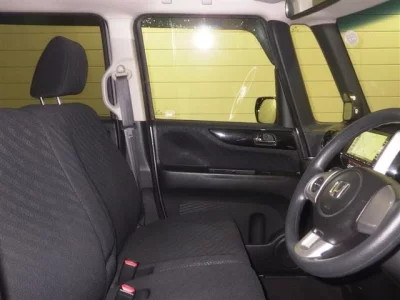 Honda N BOX PLUS  с аукциона в Японии
