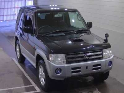 Mitsubishi PAJERO MINI