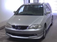 Honda ODYSSEY лот № 1009 оценка RA  с аукциона в Японии 4