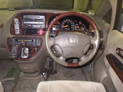 Honda ODYSSEY  с аукциона в Японии