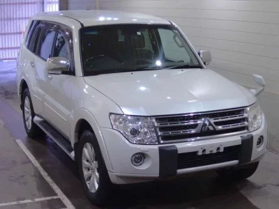 Mitsubishi PAJERO  с аукциона в Японии