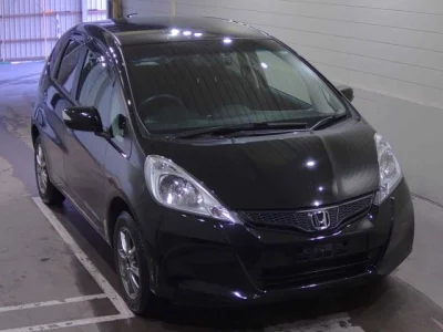 Honda FIT  с аукциона в Японии