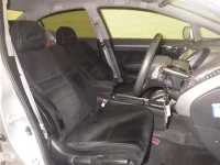 Honda CIVIC лот № 1019 оценка 4  с аукциона в Японии 3