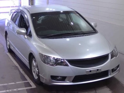 Honda CIVIC  с аукциона в Японии