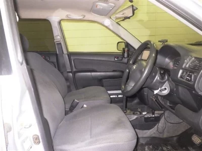 Toyota SUCCEED  с аукциона в Японии