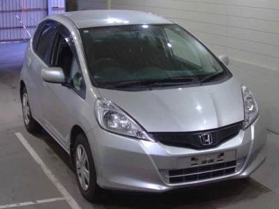 Honda FIT  с аукциона в Японии