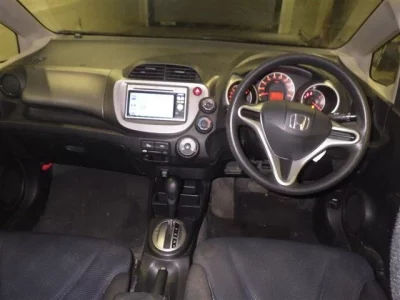 Honda FIT  с аукциона в Японии