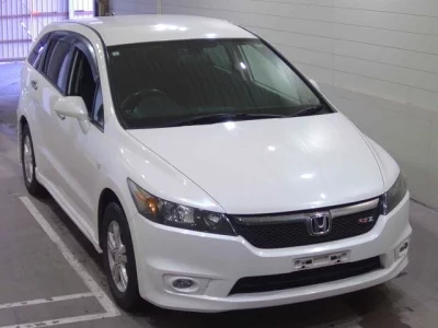 Honda STREAM  с аукциона в Японии