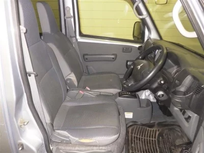 Mitsubishi MINICAB VAN