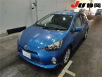 Toyota AQUA лот № 3003 оценка 3.5  с аукциона в Японии 3