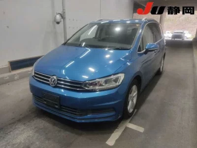 Volkswagen GOLF TOURAN