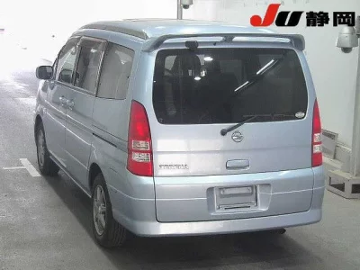 Nissan SERENA  с аукциона в Японии